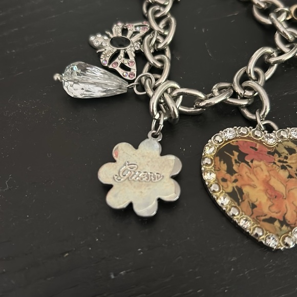 Guess Bombshell silver colour charm bracelet Y2K vintage - Picture 2 of 4